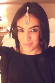 Top and bottom cock 18 cm fully function Arabic shemale Monika in Dubai