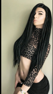 Cock xxl top and bottom xx Shemale Zara Xxl in Dubai